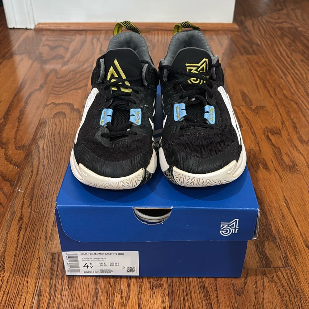 Kids, Nike Giannis Immortality 2 Sneakers, Black/White, Size 4.5